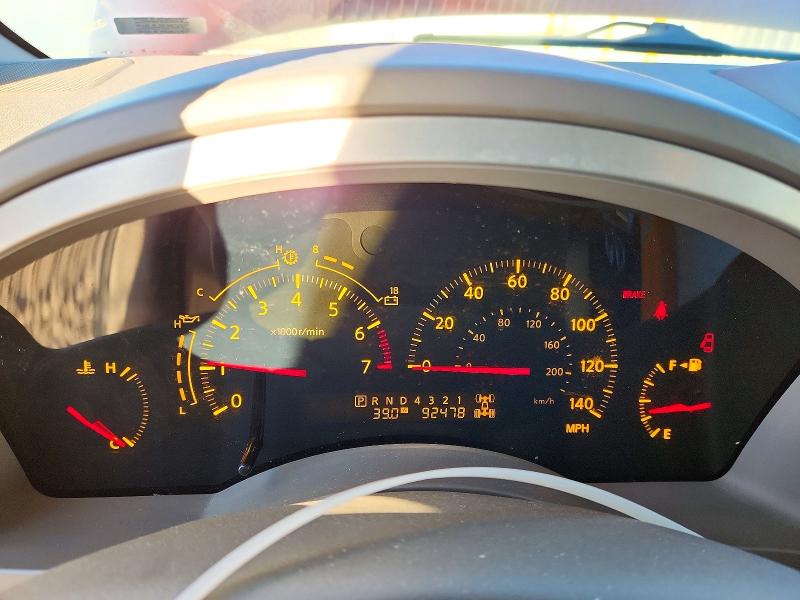 Photo 9 from auction – 2004 INFINITI QX56 with VIN 5N3AA08C44N809450