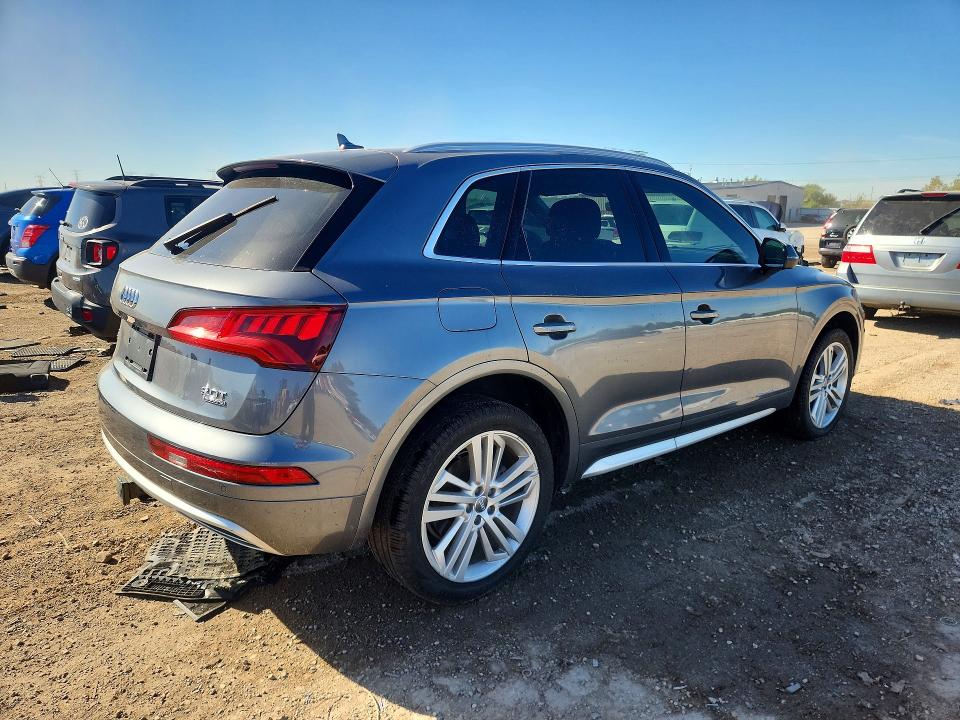 Снимка 3 от търг – 2018 AUDI Q5 с VIN WA1BNAFY5J2021195