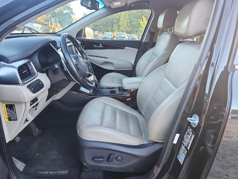 Фото 7 с аукциона – 2017 KIA SORENTO с VIN 5XYPHDA10HG258790