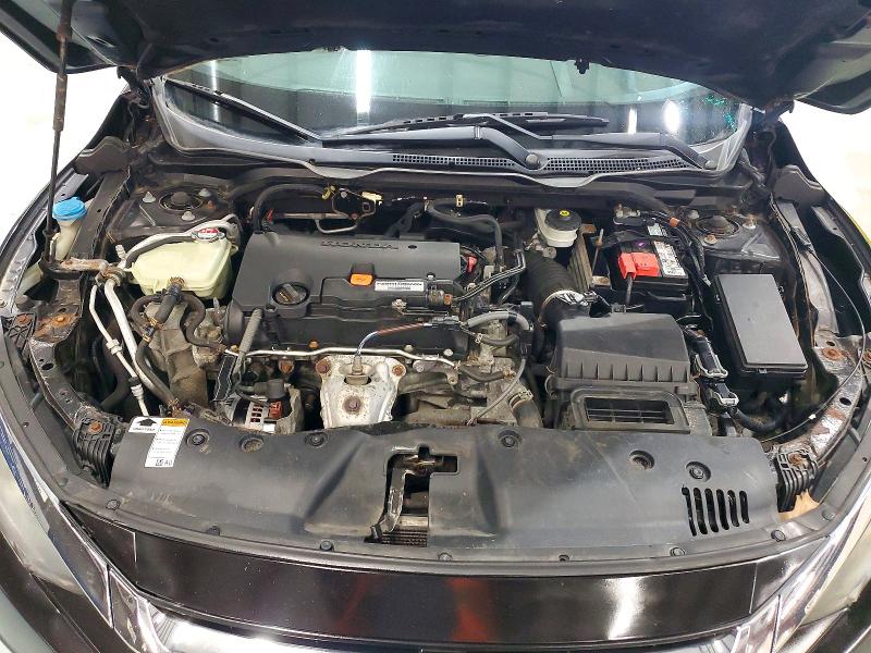 Снимка 11 от търг – 2017 HONDA CIVIC с VIN 19XFC2E53HE041419