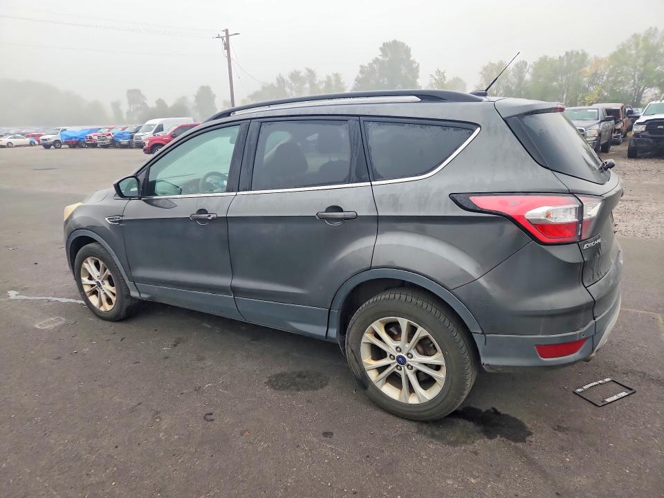 Photo 2 from auction – 2017 FORD ESCAPE with VIN 1FMCU9G92HUE09787