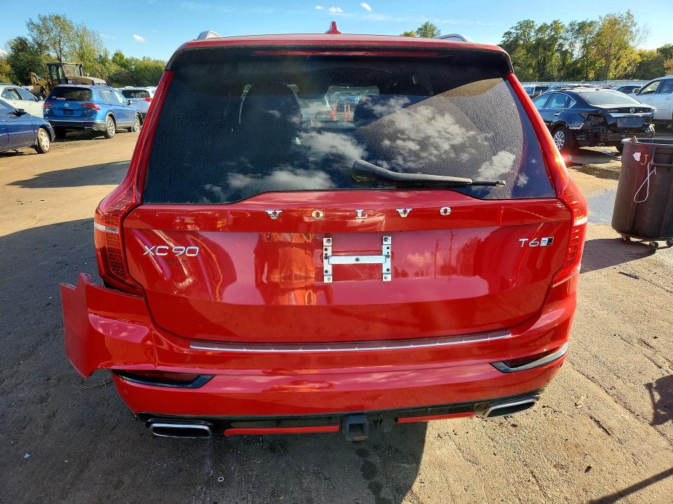 Zdjęcie 6 z aukcji – 2017 VOLVO XC90 z VIN YV4A22PM7H1105365