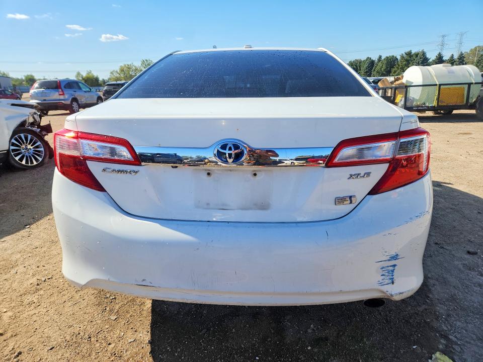 Снимка 6 от търг – 2013 TOYOTA CAMRY HYBRID с VIN 4T1BD1FK1DU065509