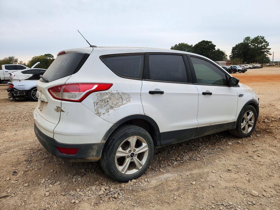 صورة رقم 3 من المزاد - 2016 FORD ESCAPE مع VIN 1FMCU0F75GUC50449