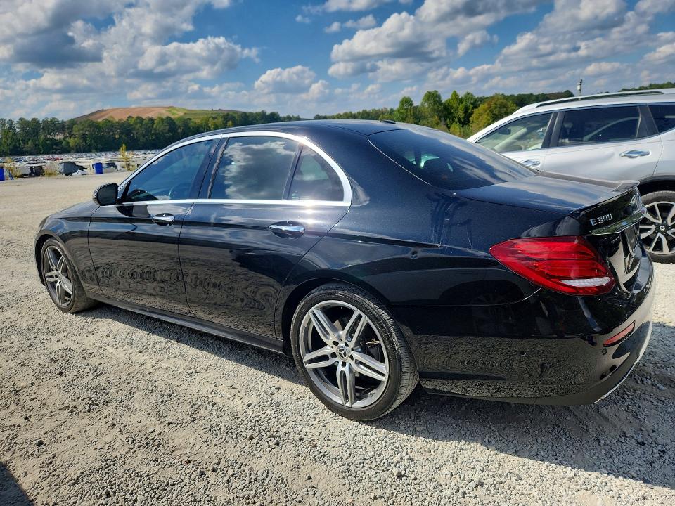 Photo 2 from auction – 2018 MERCEDES-BENZ E with VIN WDDZF4JB4JA388817