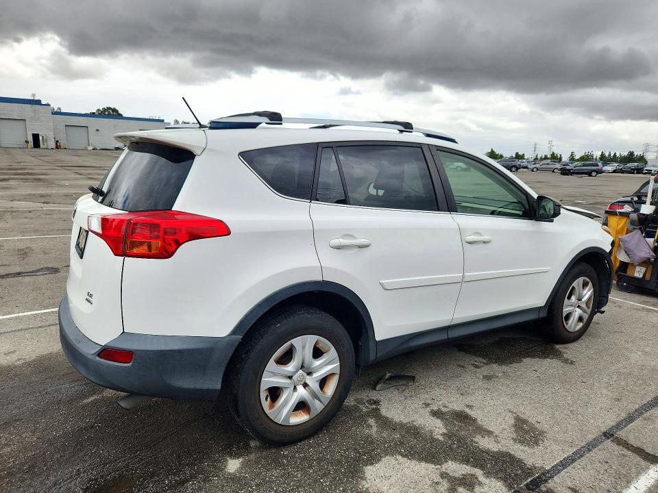 Снимка 3 от търг – 2013 TOYOTA RAV4 с VIN JTMBFREV7D5014924
