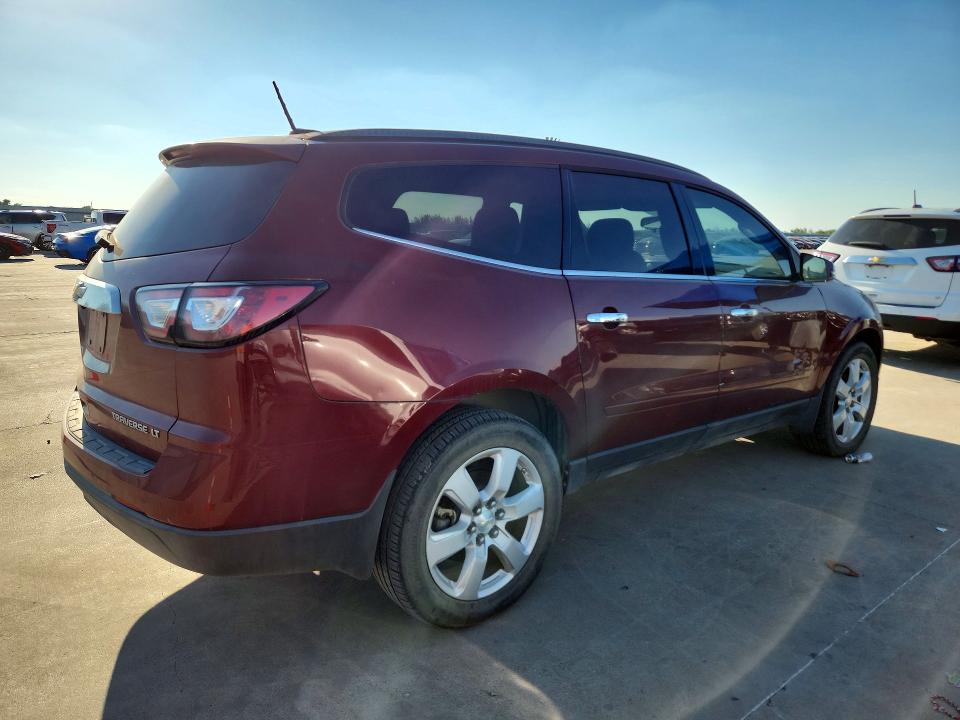 Photo 3 from auction – 2016 CHEVROLET TRAVERSE with VIN 1GNKRGKD8GJ177592