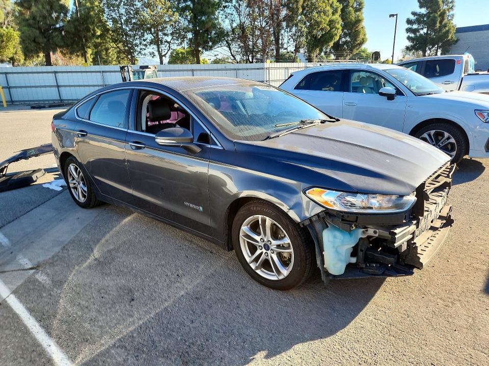 Фото 4 с аукциона – 2015 FORD FUSION с VIN 3FA6P0RU5FR283148