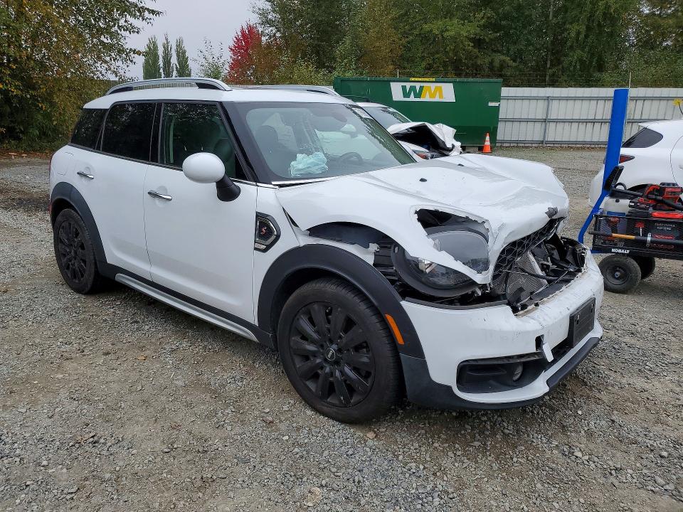 Foto 4 de la subasta – 2019 MINI COOPER con VIN WMZYT5C58K3J88962
