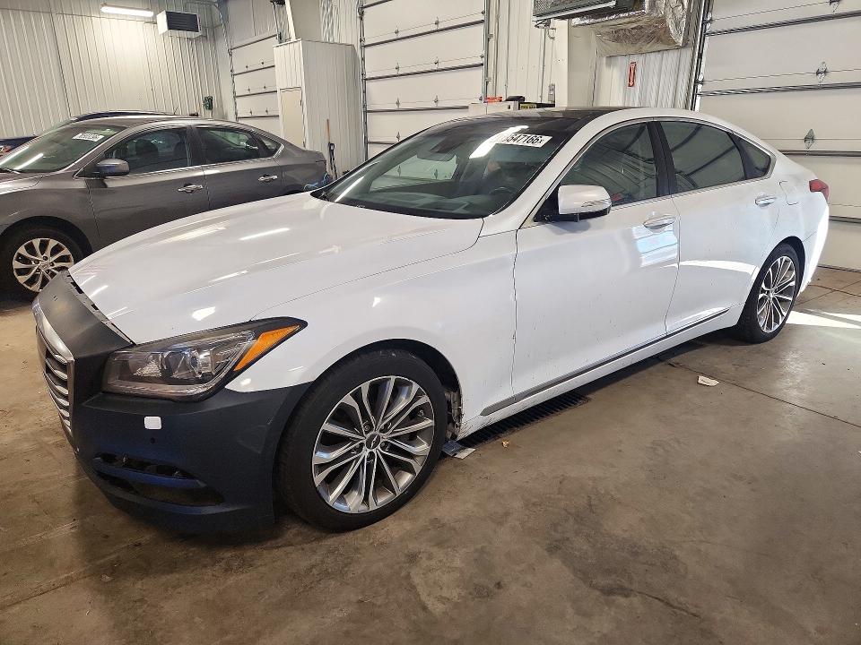 Снимка 1 от търг – 2015 HYUNDAI GENESIS с VIN KMHGN4JE4FU102531