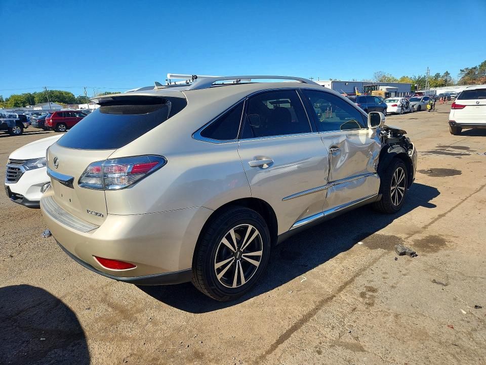 Снимка 3 от търг – 2011 LEXUS RX с VIN 2T2BK1BA0BC105625