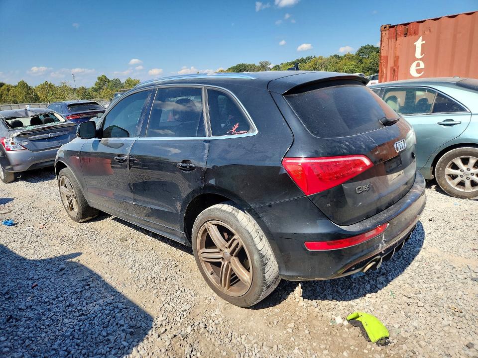 Foto 2 de la subasta – 2011 AUDI Q5 con VIN WA1WKAFP4BA106716