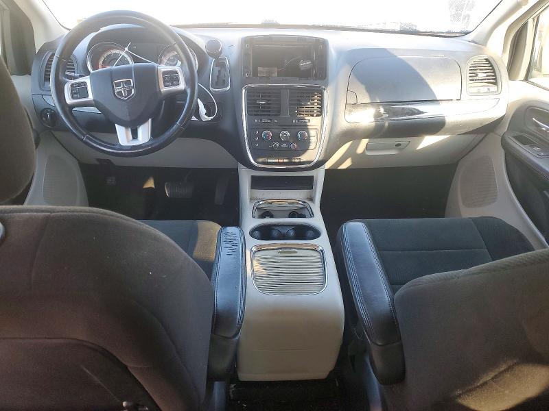 Снимка 8 от търг – 2012 DODGE GRAND CARAVAN с VIN 2C4RDGCG3CR131334