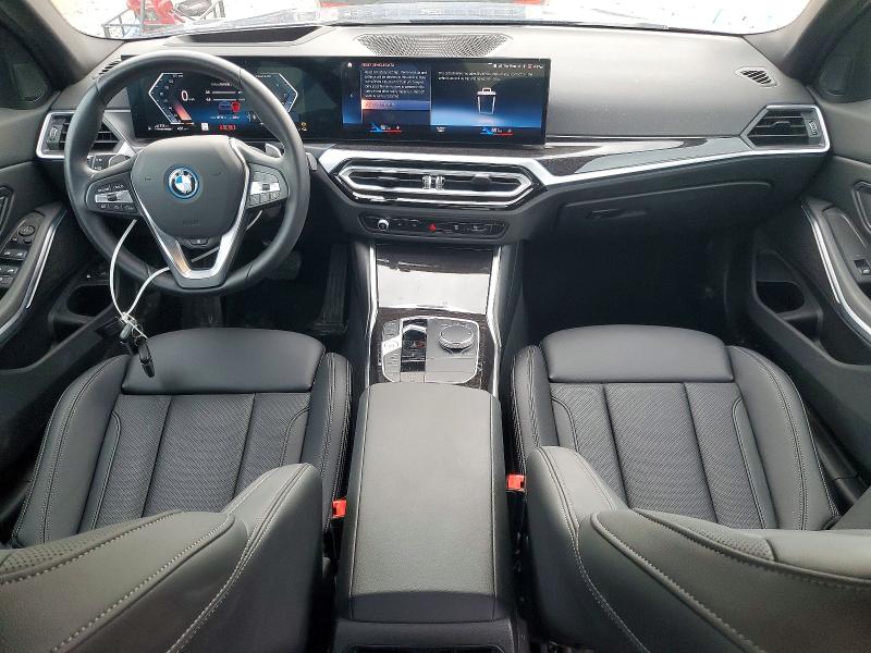 Photo 8 from auction – 2024 BMW 330XE with VIN 3MW39FS07R8E26710