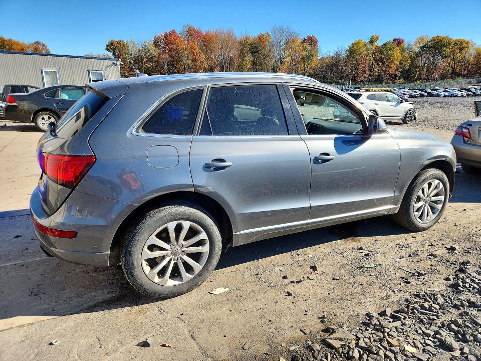 Снимка 3 от търг – 2014 AUDI Q5 с VIN WA1LFAFP4EA101205