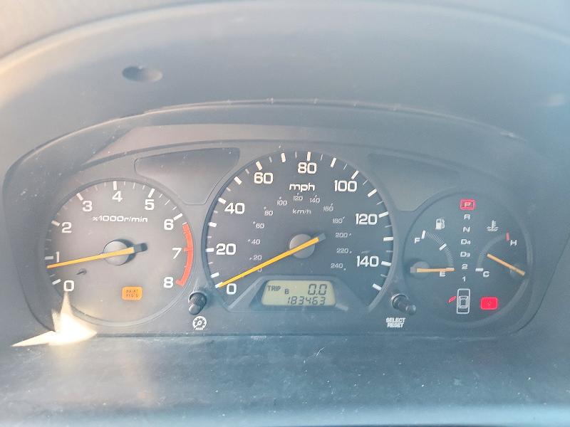 Снимка 9 от търг – 2001 HONDA ACCORD с VIN 1HGCG165X1A079854