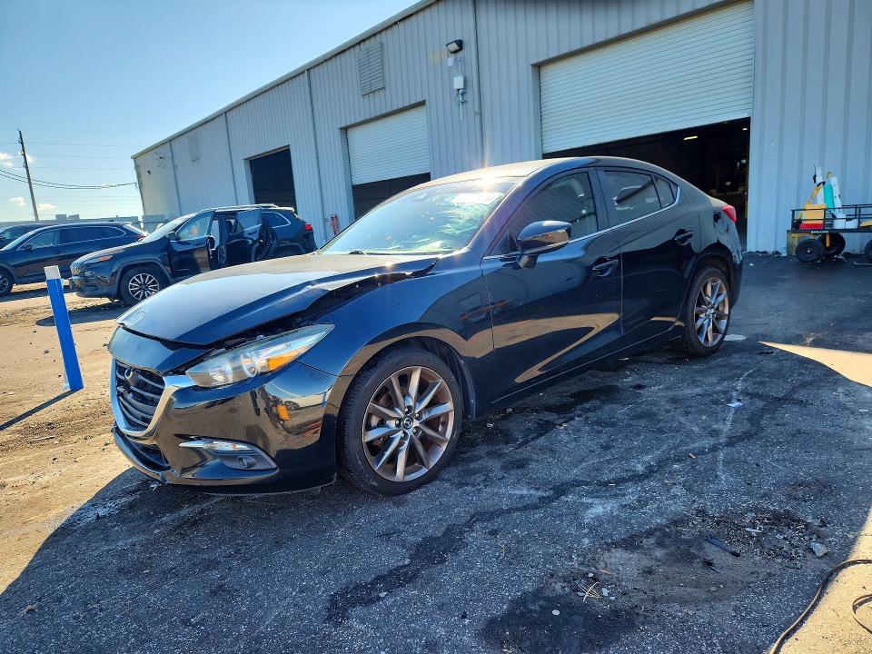 MAZDA 3 2018 с VIN 3MZBN1V36JM173276 - Снимка от търг
