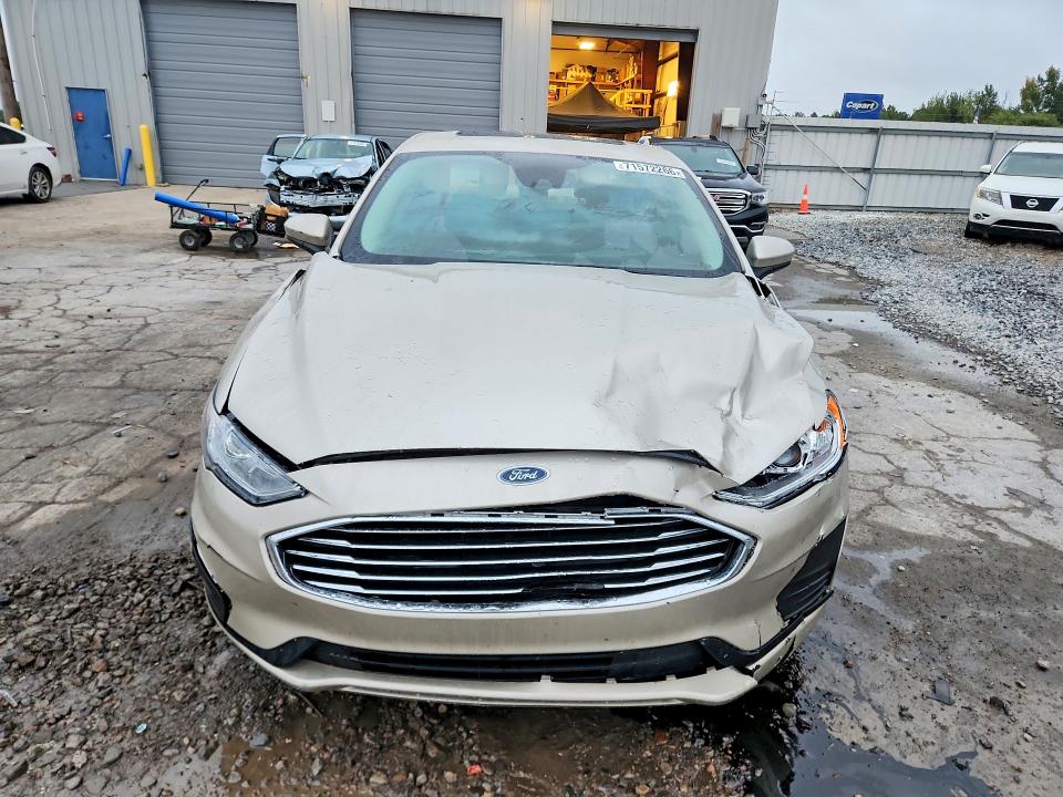 Снимка 5 от търг – 2019 FORD FUSION с VIN 3FA6P0HD6KR280738