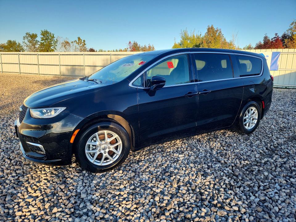 CHRYSLER PACIFICA 2025 with VIN 2C4RC1BG7SR568835 - Photo from auction