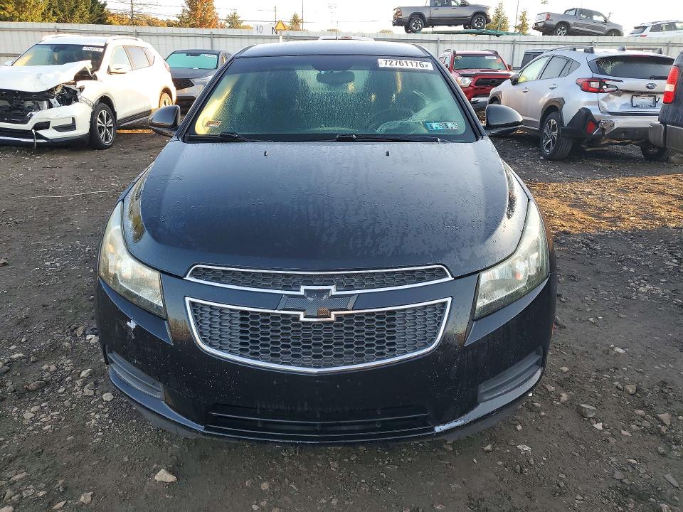 Photo 5 from auction – 2014 CHEVROLET CRUZE with VIN 1G1PC5SB8E7356771