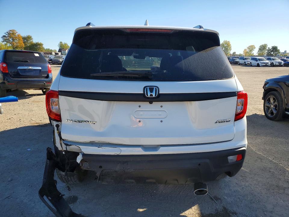 Снимка 6 от търг – 2020 HONDA PASSPORT с VIN 5FNYF8H54LB500877