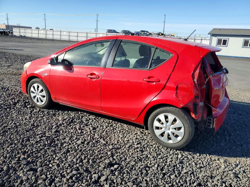 Photo 2 from auction – 2013 TOYOTA PRIUS C with VIN JTDKDTB37D1553475