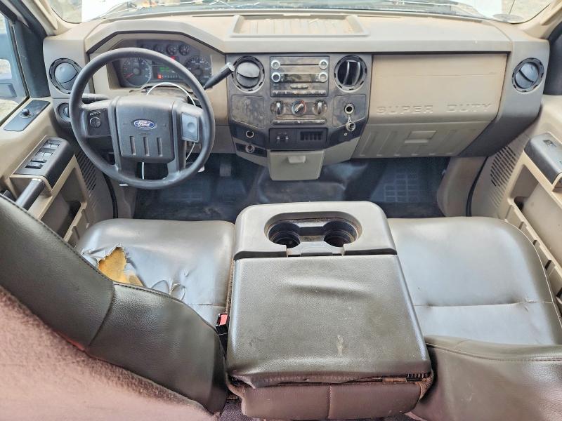 Снимка 8 от търг – 2009 FORD F250 с VIN 1FTSW20569EA74053
