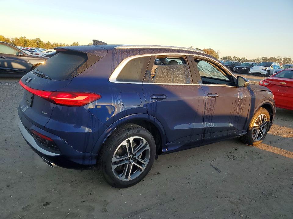Photo 3 from auction – 2025 AUDI Q5 with VIN WA13AAGU4S2068747