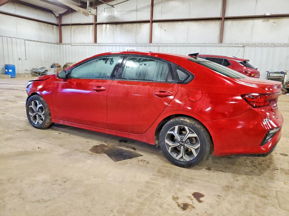 Photo 2 from auction – 2019 KIA FORTE with VIN 3KPF24AD4KE136087