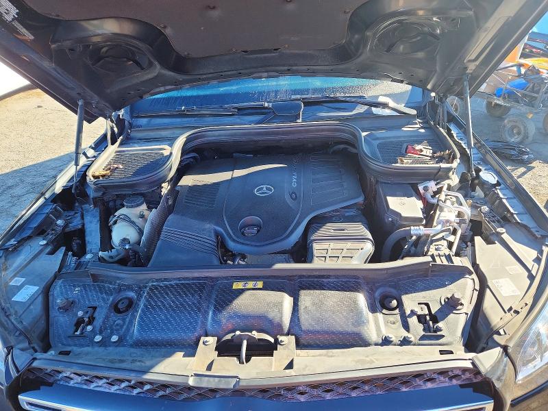 Снимка 12 от търг – 2023 MERCEDES-BENZ GLS с VIN 4JGFF5KE0PA897528