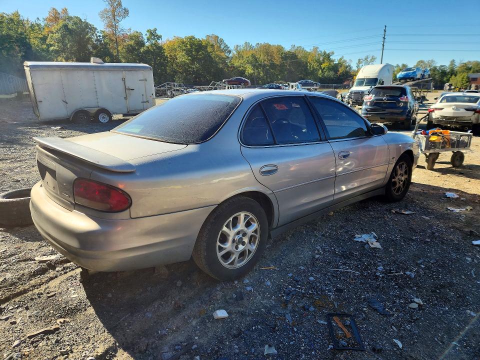 Снимка 3 от търг – 2000 OLDSMOBILE INTRIGUE с VIN 1G3WS52H7YF168652
