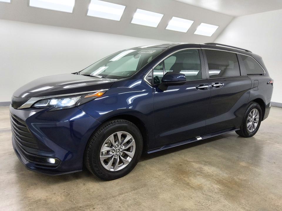 Photo 1 from auction – 2025 TOYOTA SIENNA with VIN 5TDYRKEC6SS238586