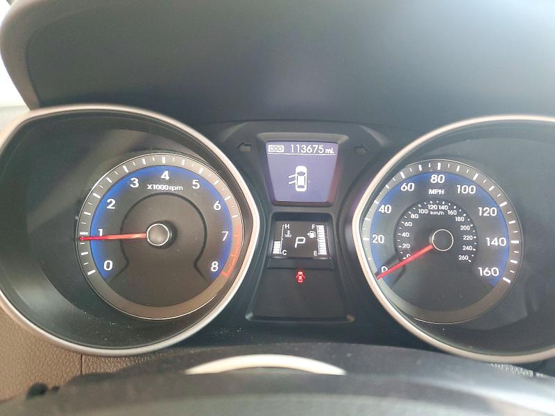 Снимка 9 от търг – 2017 HYUNDAI ELANTRA GT с VIN KMHD35LH1HU382269