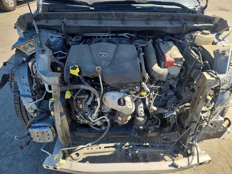 Photo 11 from auction – 2021 TOYOTA HIGHLANDER with VIN 5TDDZRBH0MS062354