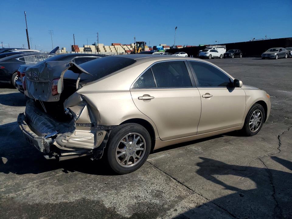 Photo 3 from auction – 2007 TOYOTA CAMRY with VIN 4T1BE46K37U600438