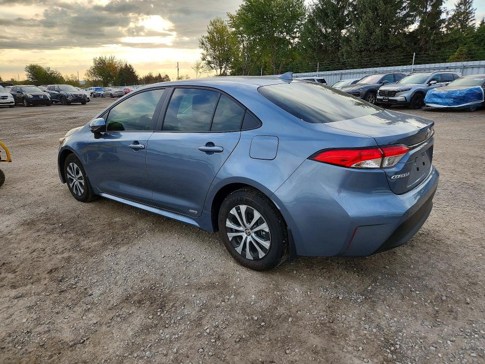 Снимка 2 от търг – 2026 TOYOTA COROLLA HYBRID с VIN JTDBDMHE0T3036553