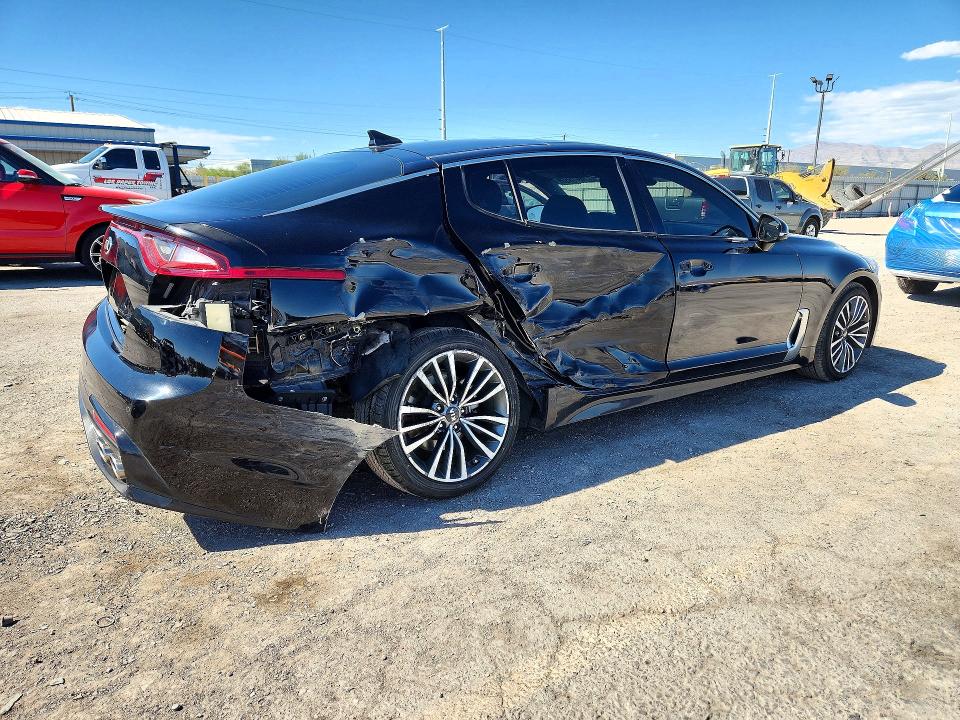 صورة رقم 3 من المزاد - 2018 KIA STINGER مع VIN KNAE25LAXJ6014355