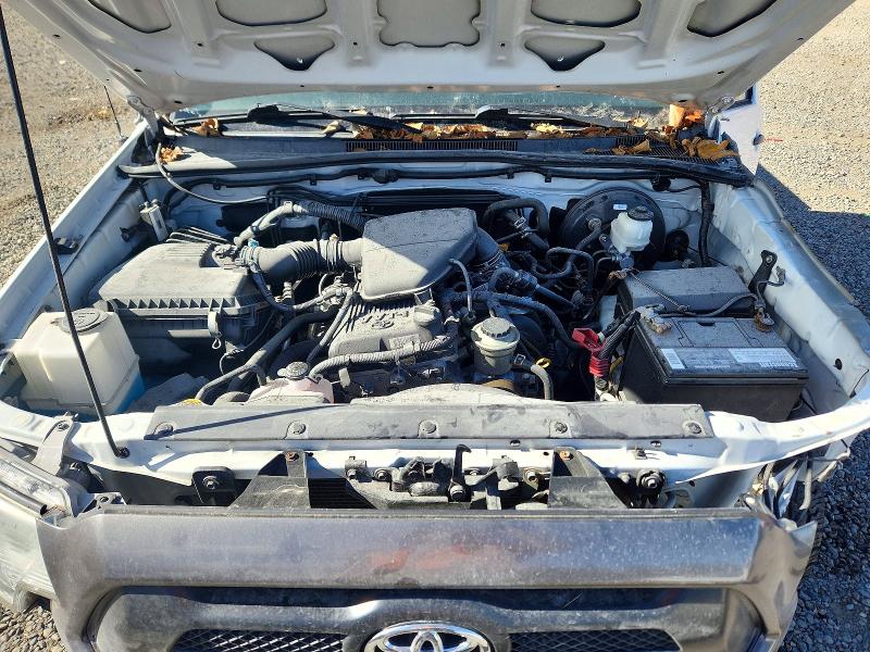 Снимка 11 от търг – 2014 TOYOTA TACOMA с VIN 5TFTX4CN8EX038808