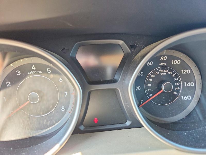 Photo 9 from auction – 2014 HYUNDAI ELANTRA with VIN 5NPDH4AE3EH469024