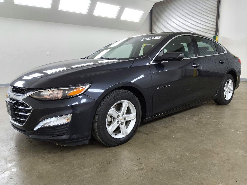 CHEVROLET MALIBU 2023 с VIN 1G1ZD5ST1PF244045 - Снимка от търг