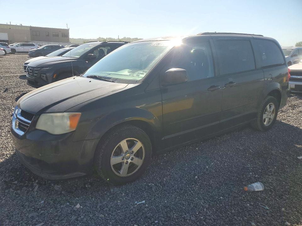 DODGE GRAND CARAVAN 2012 с VIN 2C4RDGCG6CR310242 - Снимка от търг