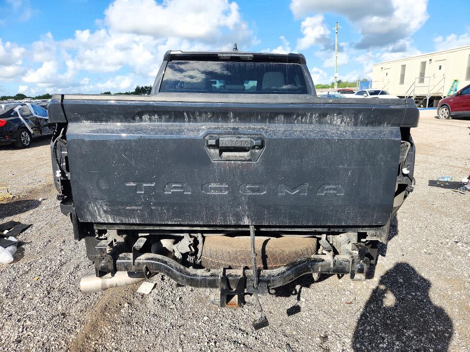 Снимка 6 от търг – 2026 TOYOTA TACOMA с VIN 3TYKB5FN6TT034324