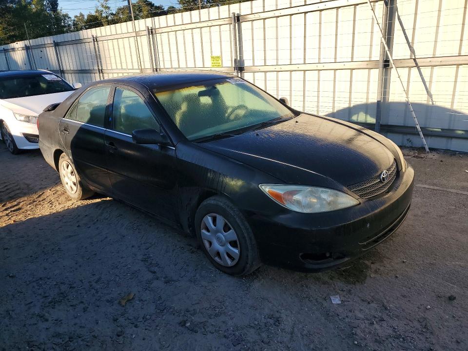 Photo 4 from auction – 2002 TOYOTA CAMRY with VIN 4T1BE32K62U087100