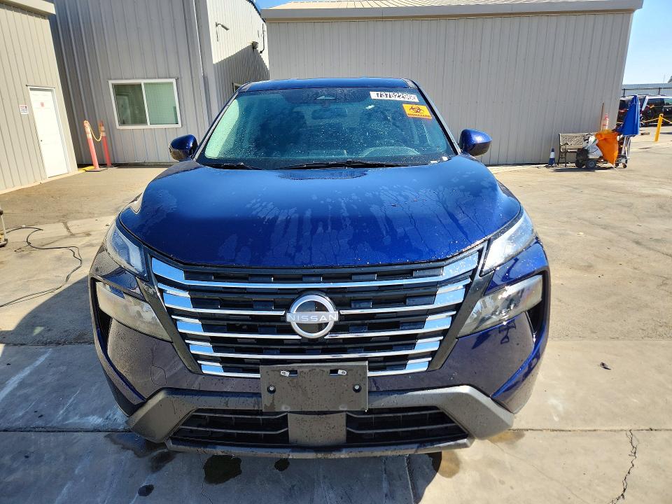 Снимка 5 от търг – 2025 NISSAN ROGUE с VIN 5N1BT3BA6SC839784
