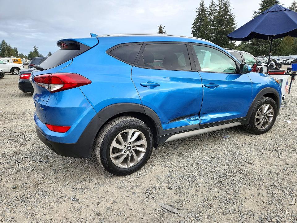 Photo 3 from auction – 2018 HYUNDAI TUCSON with VIN KM8J3CA45JU739045