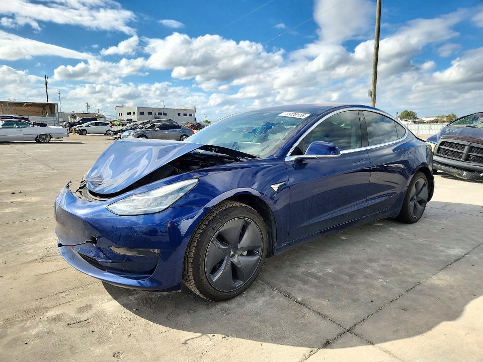 TESLA MODEL 3 2018 с VIN 5YJ3E1EA0JF017048 - Снимка от търг