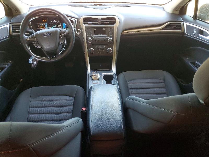 Foto 8 de la subasta – 2018 FORD FUSION con VIN 3FA6P0LU2JR206934