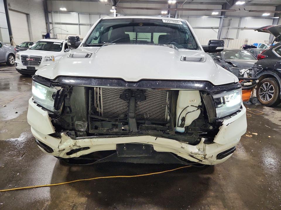 Снимка 5 от търг – 2022 RAM 1500 с VIN 1C6SRFJT7NN174594