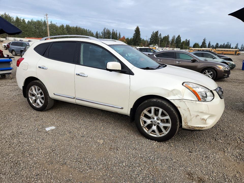 Photo 4 from auction – 2013 NISSAN ROGUE with VIN JN8AS5MV3DW619328