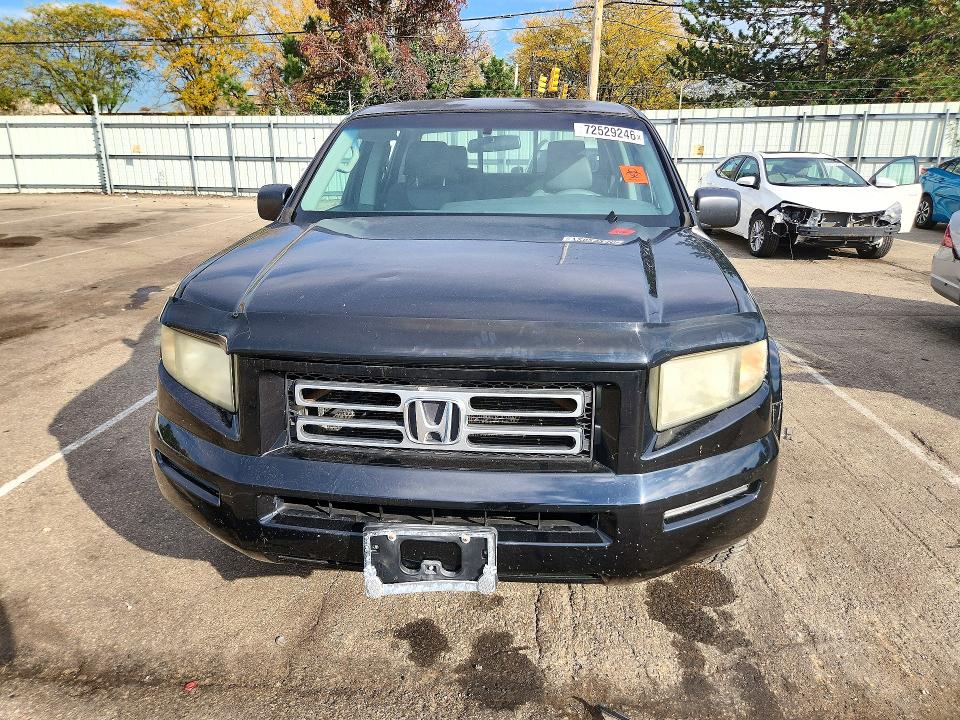 Снимка 5 от търг – 2008 HONDA RIDGELINE с VIN 2HJYK16248H504646